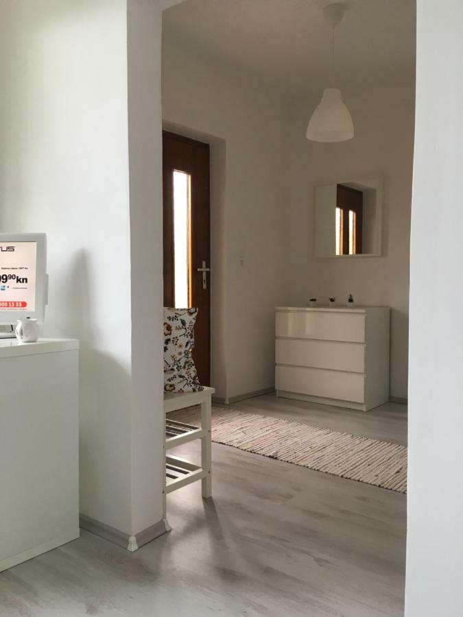 Apartments Нови-Винодолски Экстерьер фото