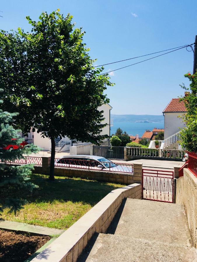 Apartments Нови-Винодолски Экстерьер фото